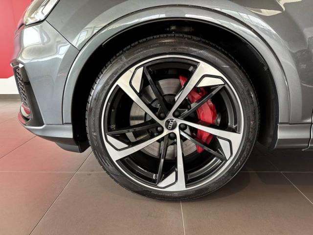 Audi Q7 image 5