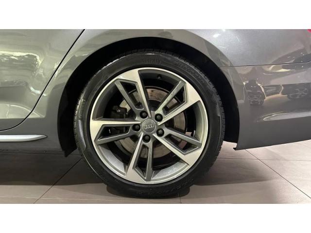 Audi A4 Avant image 8