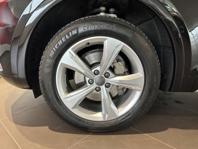 Audi Q5 image 4