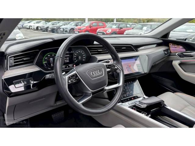 Audi E-Tron image 9