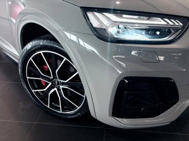 Audi Q5 Sportback image 1
