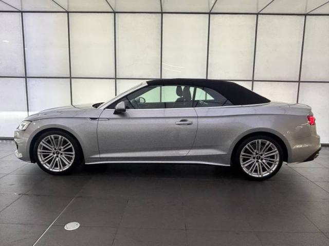 Audi A5 Cabriolet image 9