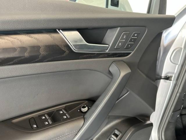 Audi Q5 Sportback image 9