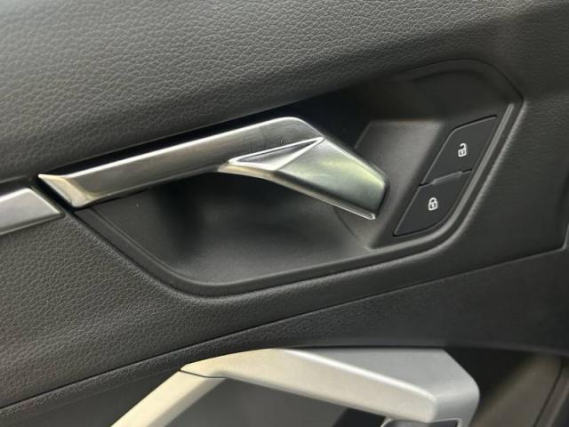Audi Q3 image 5