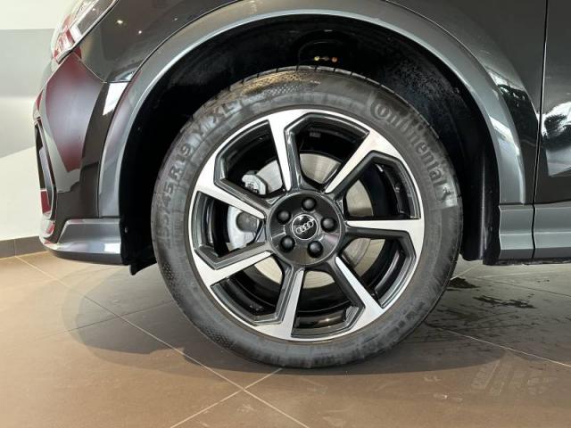 Audi Q3 Sportback image 8