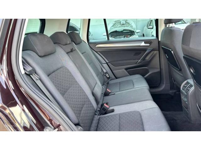 Volkswagen Golf Sportsvan image 8