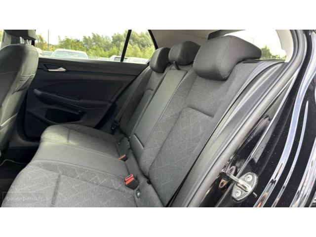 Volkswagen Golf image 8