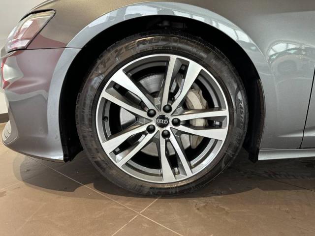 Audi A6 image 8