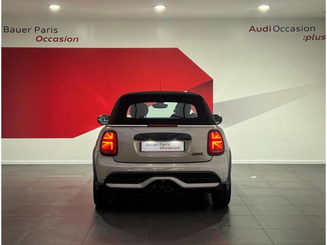 Mini Cabrio image 8