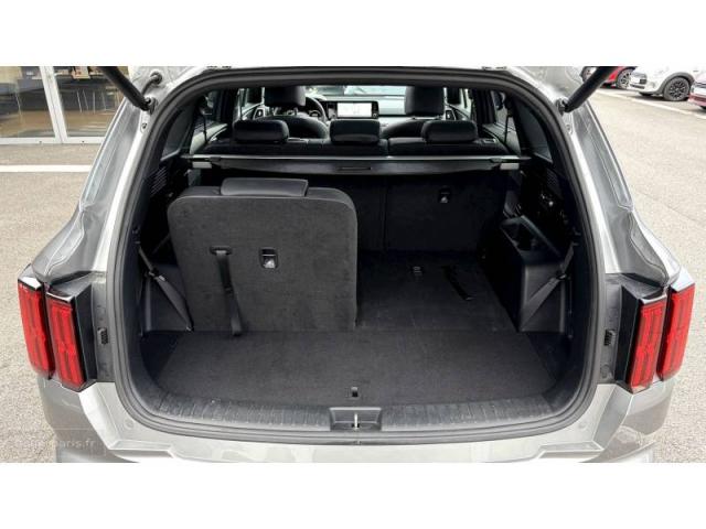 Kia Sorento image 3