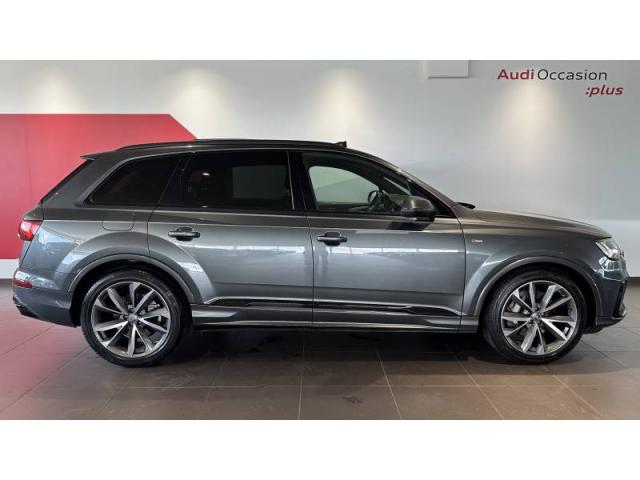 Audi Q7 image 9
