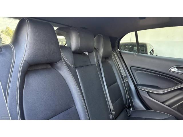 Mercedes Benz Gla image 7