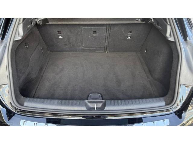 Mercedes Benz Gla image 4