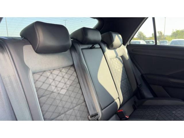 Volkswagen T-Roc image 4