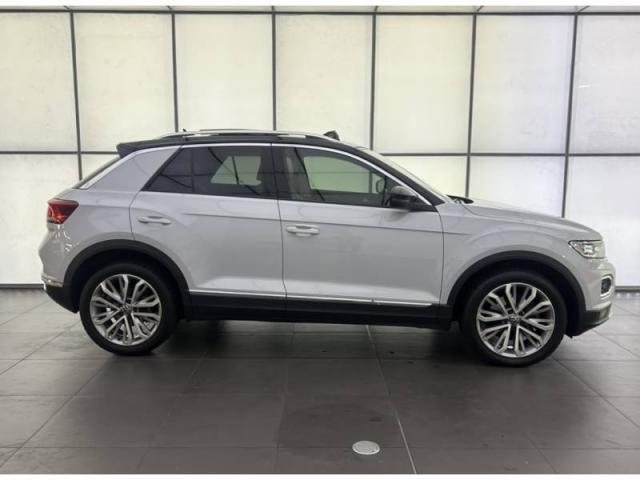 Volkswagen T-Roc image 8