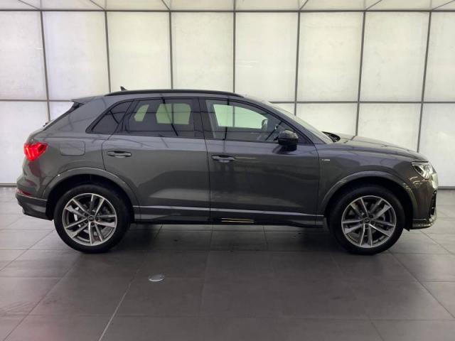 Audi Q3 image 3