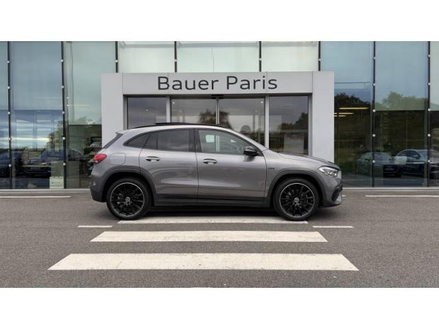 Mercedes Benz Gla image 2