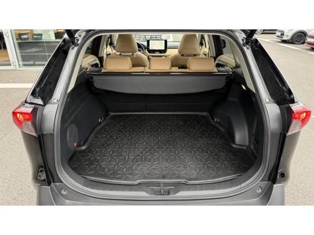 Toyota Rav4 image 8