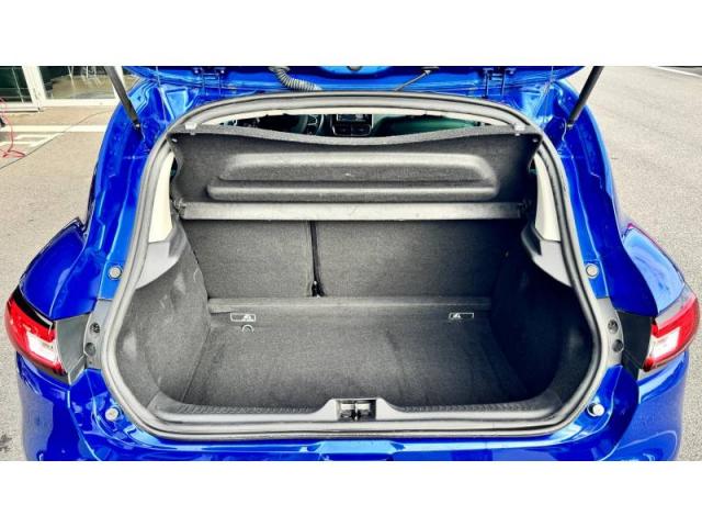 Renault Clio image 9