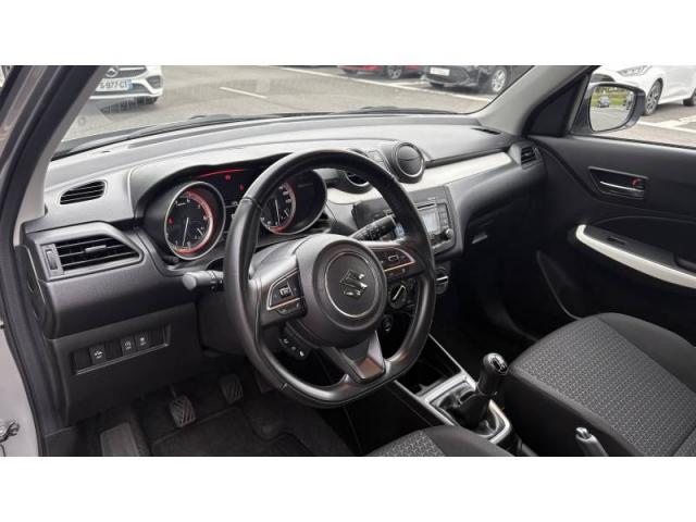 Suzuki Swift image 9