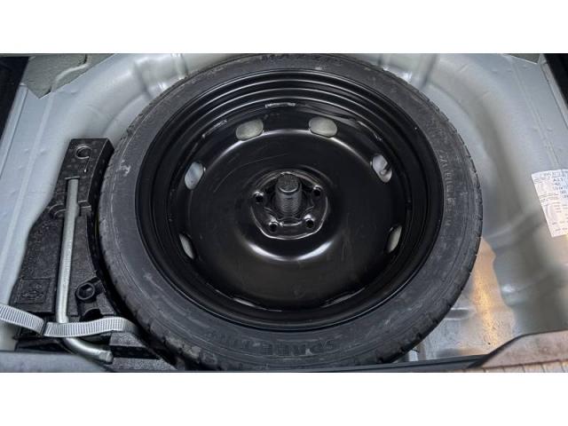 Volkswagen T-Roc image 9