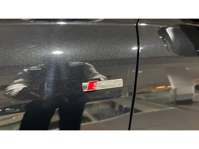 Audi Q4 E-Tron image 2