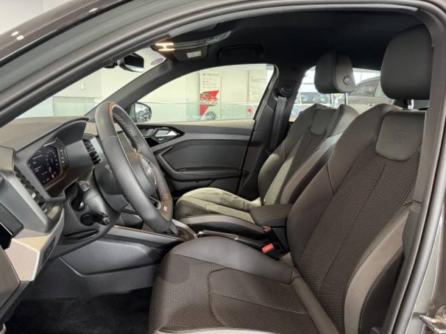 Audi A1 Sportback image 1