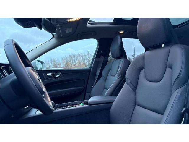 Volvo Xc60 image 8