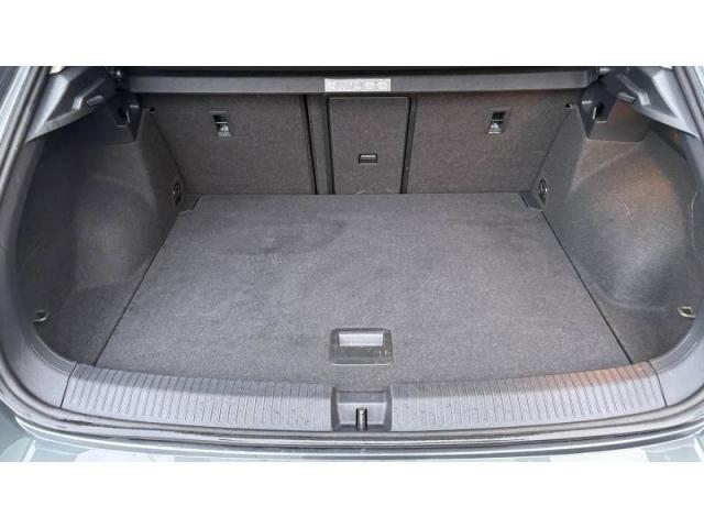 Volkswagen T-Roc image 7