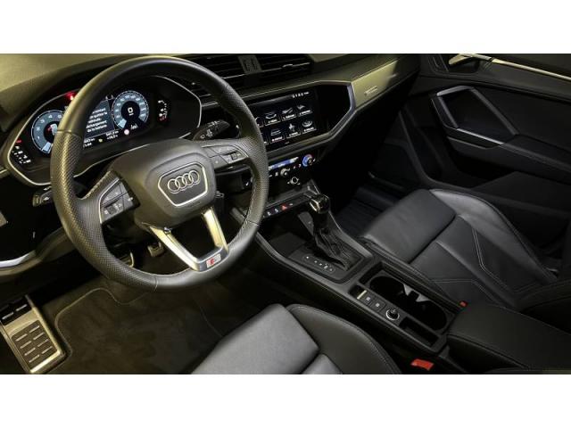 Audi Q3 image 4