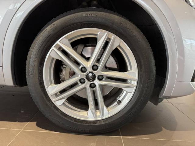 Audi Q5 Sportback image 2