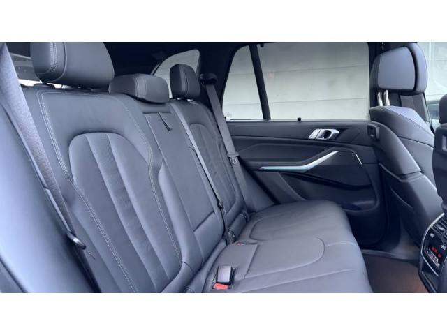 Bmw X5 image 3