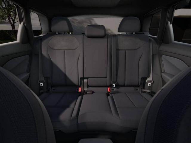 Audi Q3 image 6