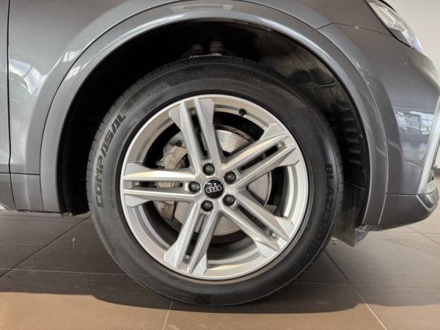 Audi Q5 Sportback image 1