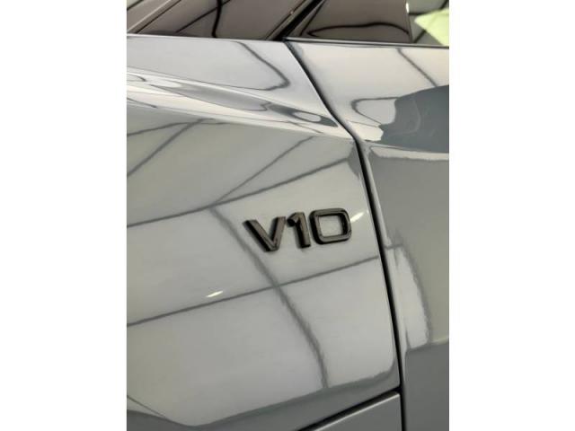 Audi R8 Spyder image 1