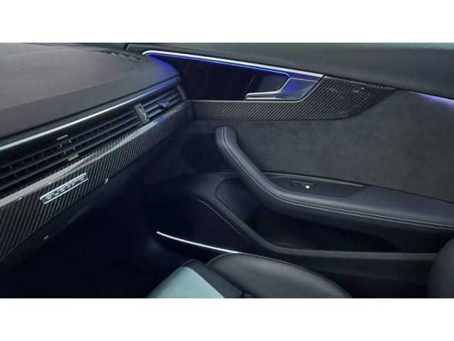 Audi Rs4 Avant image 3