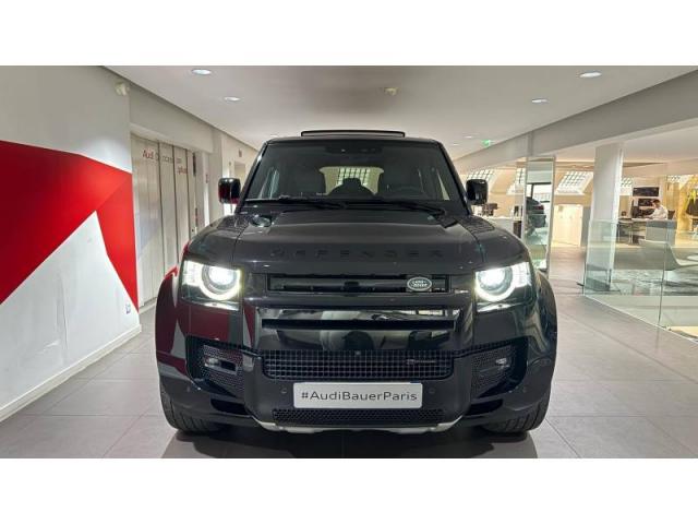 Land Rover Defender image 9