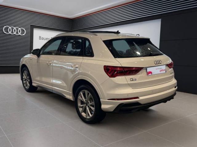 Audi Q3 image 9
