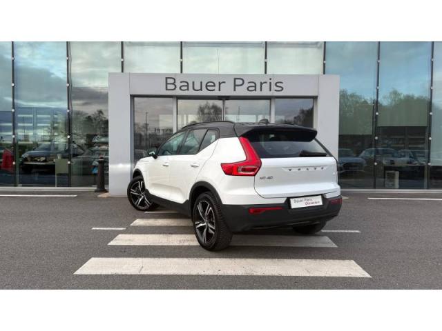Volvo Xc40 image 2
