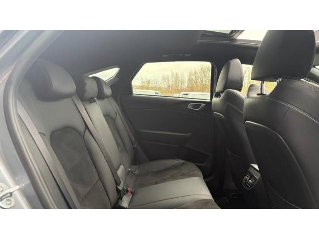 Kia Pro_cee'D image 2