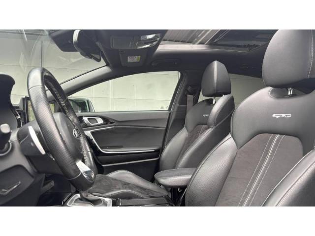 Kia Pro_cee'D image 8