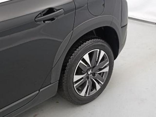 Peugeot 2008 image 9