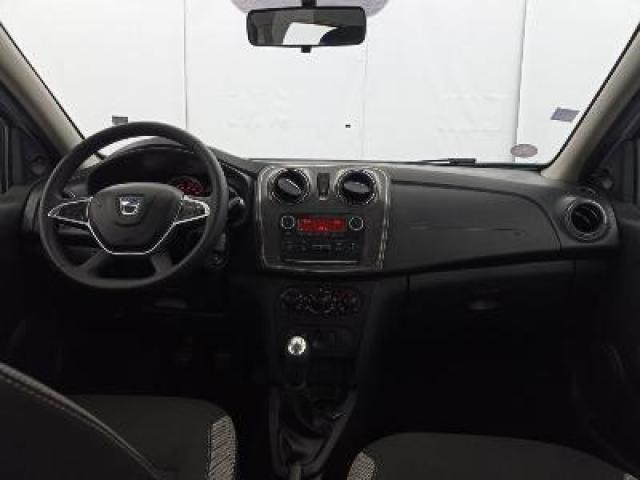 Dacia Sandero image 8