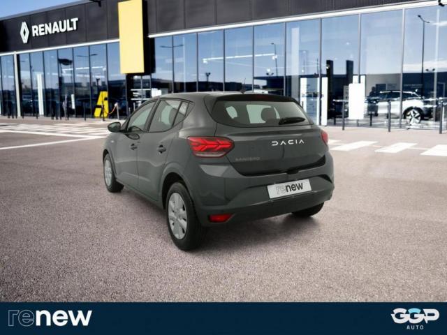 Dacia Sandero image 2