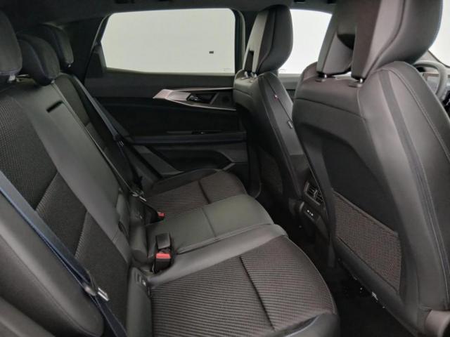 Renault Austral image 9