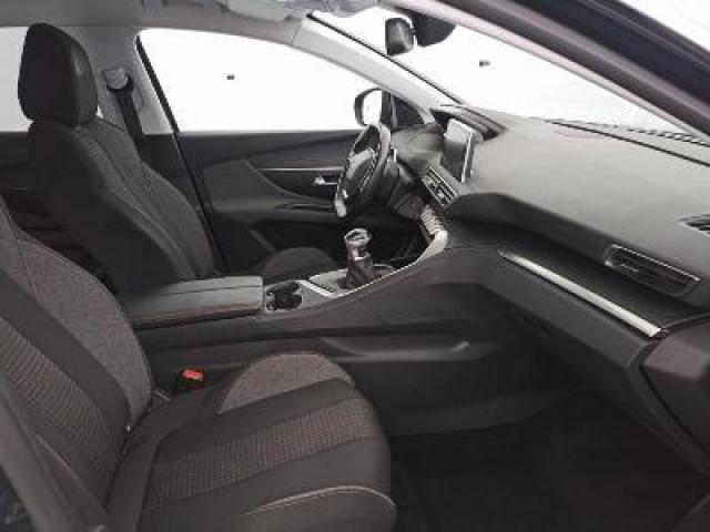 Peugeot 3008 image 7