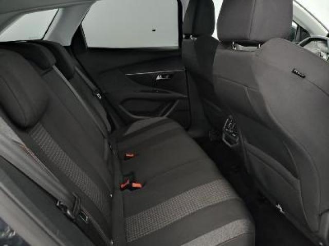 Peugeot 3008 image 4