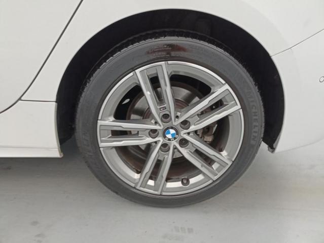 Bmw Série 1 image 1