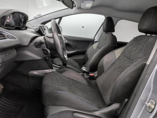 Peugeot 2008 image 9