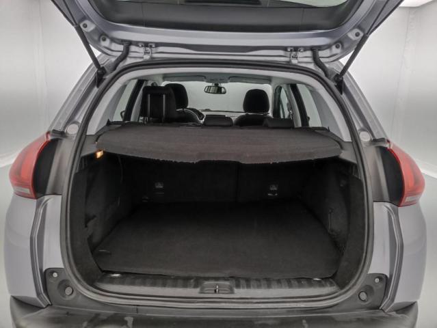 Peugeot 2008 image 1